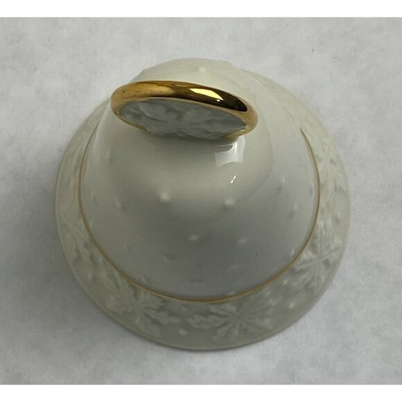 Vintage Lenox Snowflake Bell 3.5" Gold Accents Cream Porcelain Holiday Decor - Picture 7 of 9